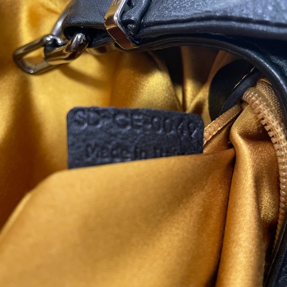 Celine Rare Vintage Hobo bag EUC No Call Outs! COA included - Picture 9 of 12